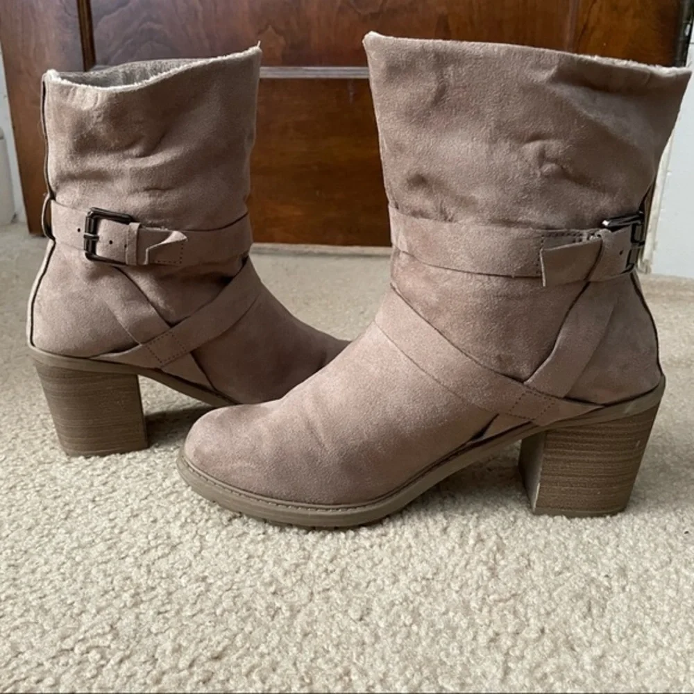 Fall bootie‎ - Picture 2 of 3